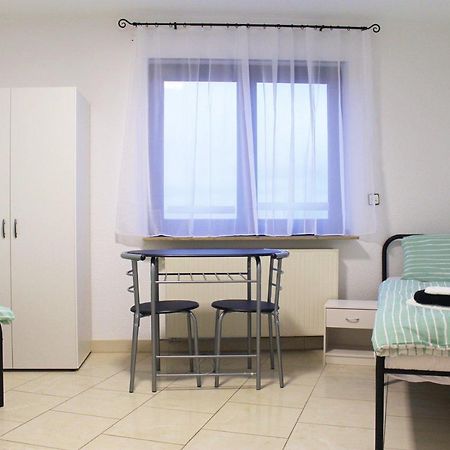 Spacious Apartment In Industrial Area Ludwigsburg Buitenkant foto